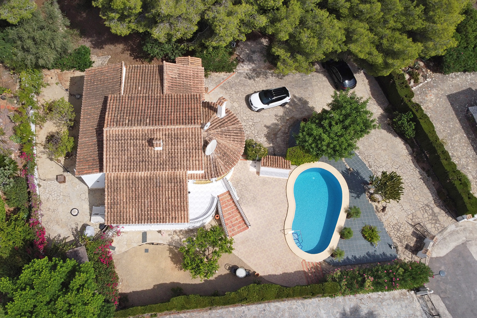 Villa in Benitachell - view 1