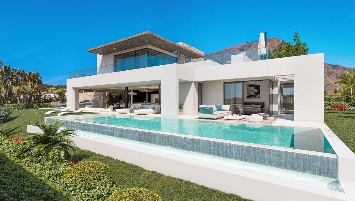 Villa in Estepona - view 1
