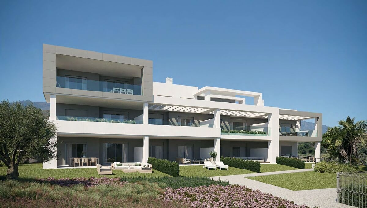 Apartment in Estepona - view 1