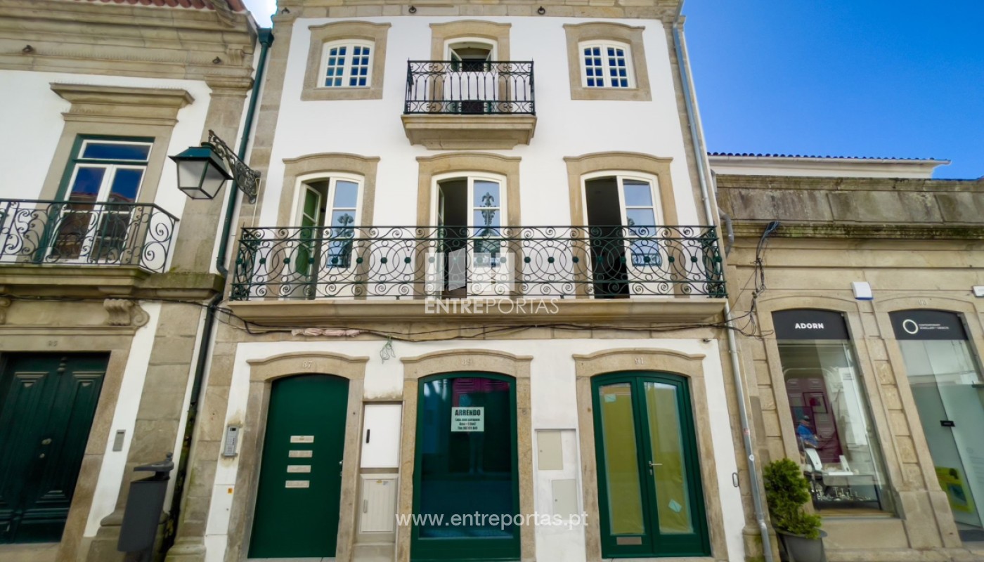 House in Viana do Castelo - view 1
