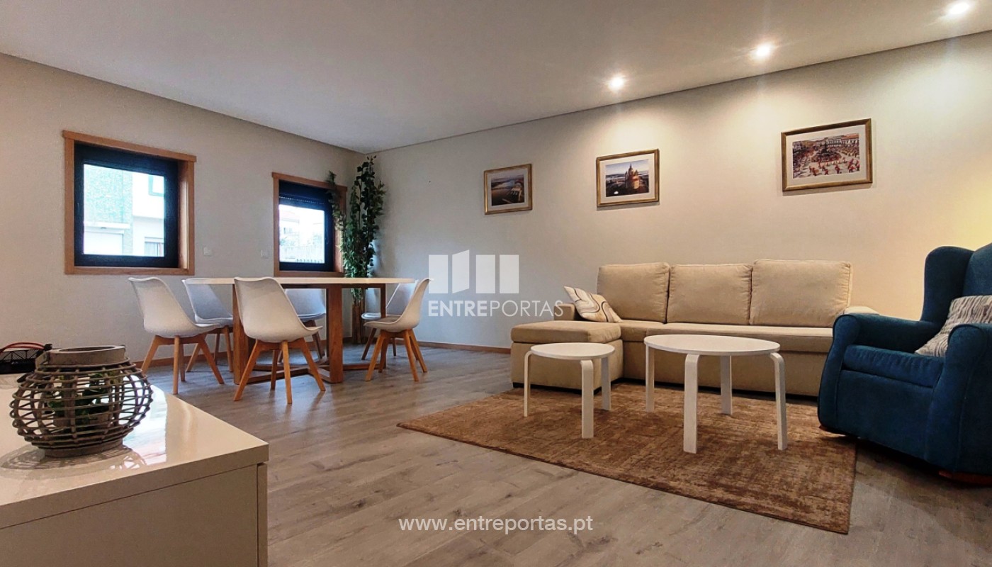 House in Viana do Castelo - view 1