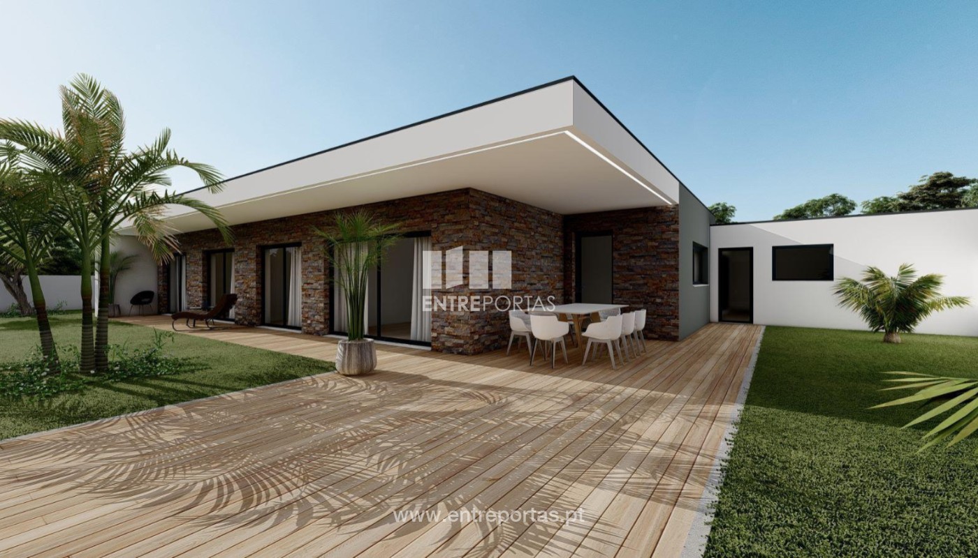 House in Viana do Castelo - view 1