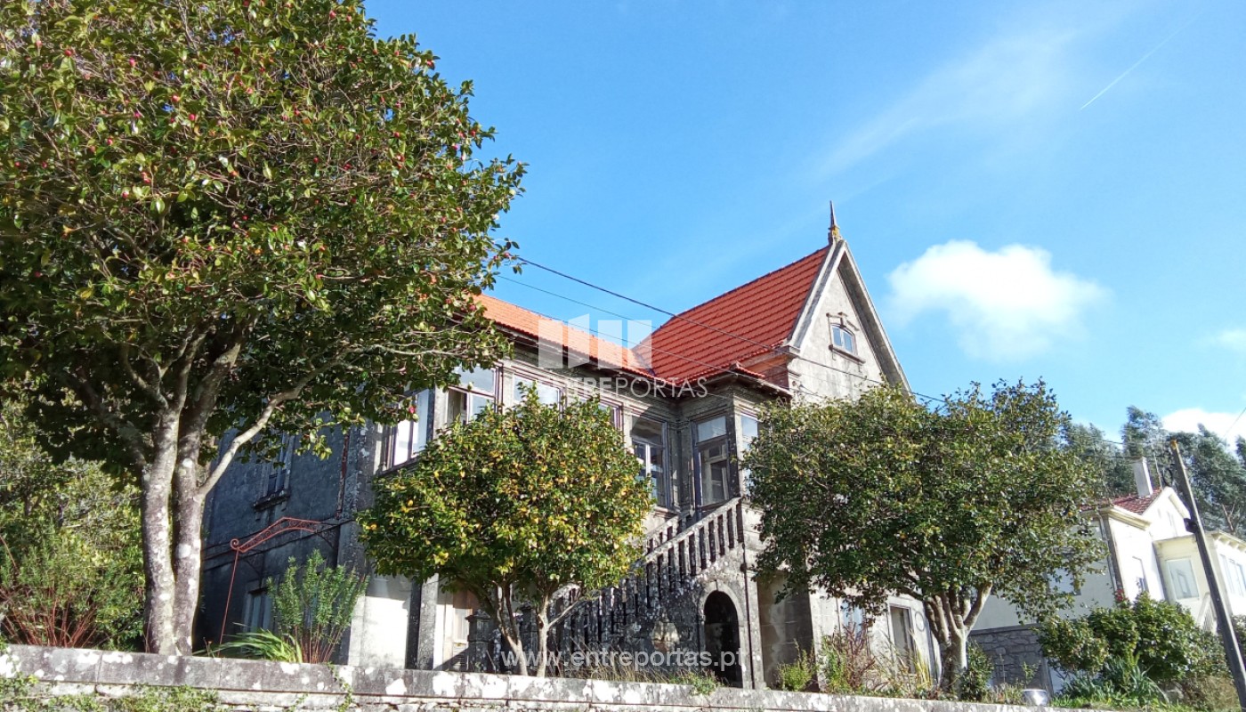 House in Sopo - view 1