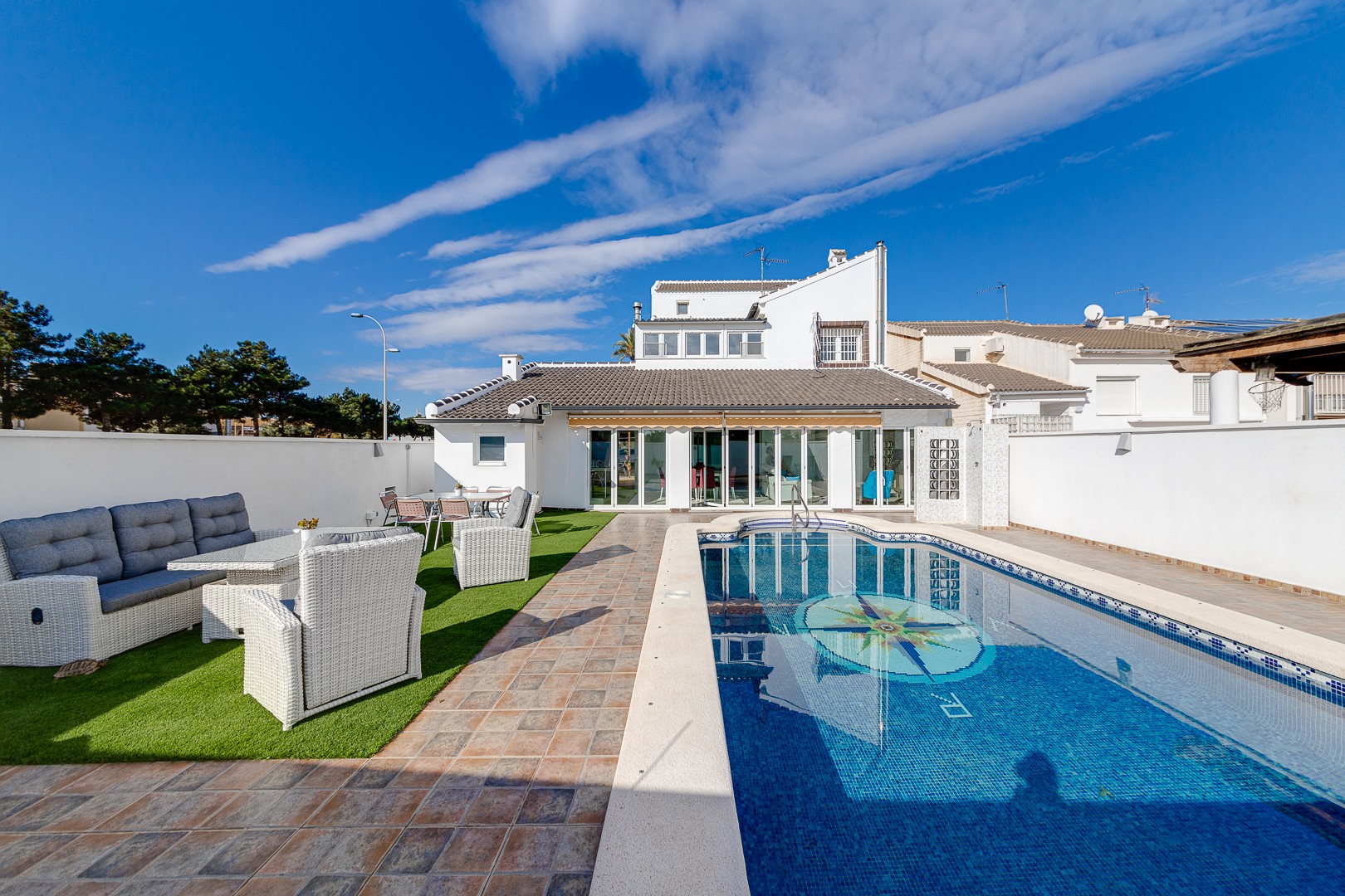 House in Santa Cruz - view 1
