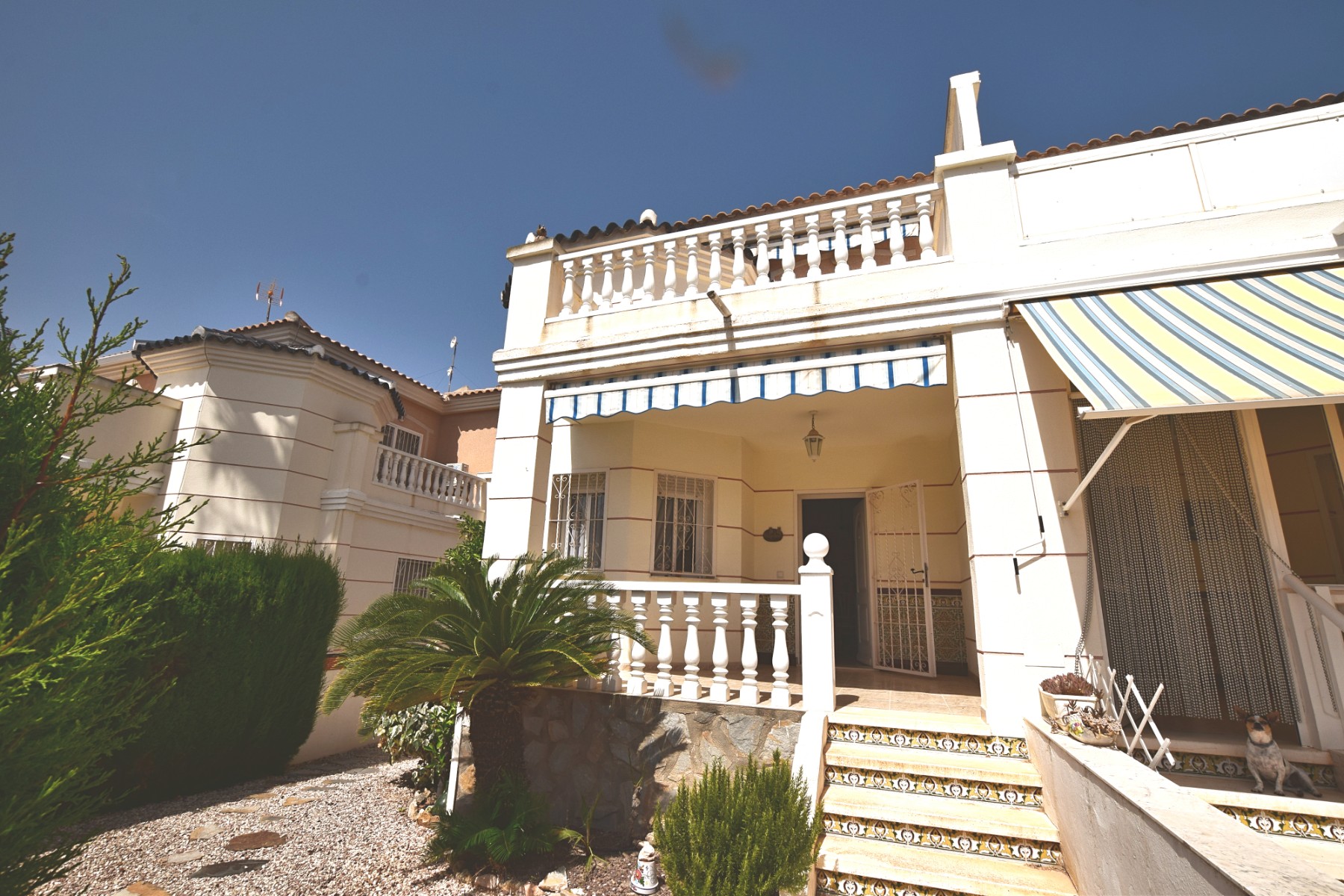 House in Alicante - view 1
