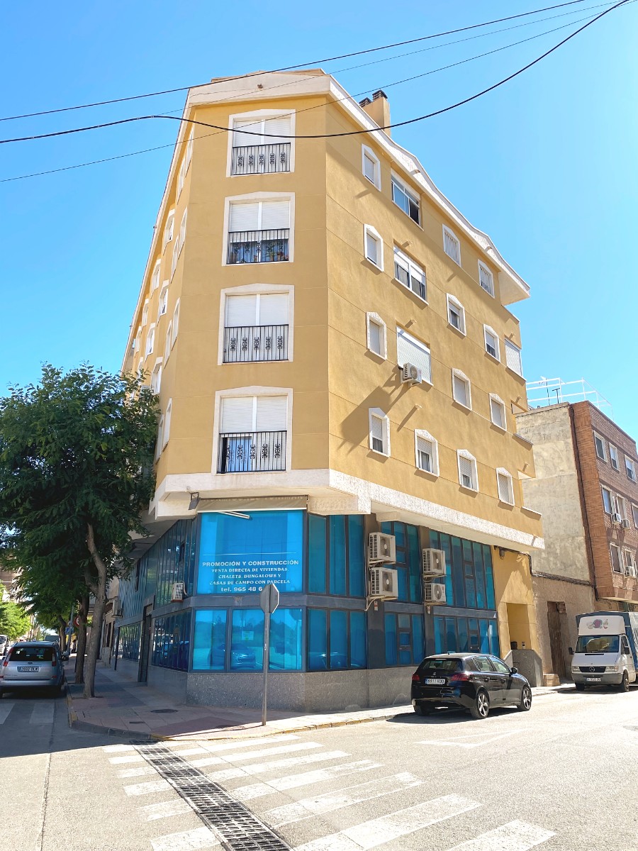 Apartment in Albatera - view 1