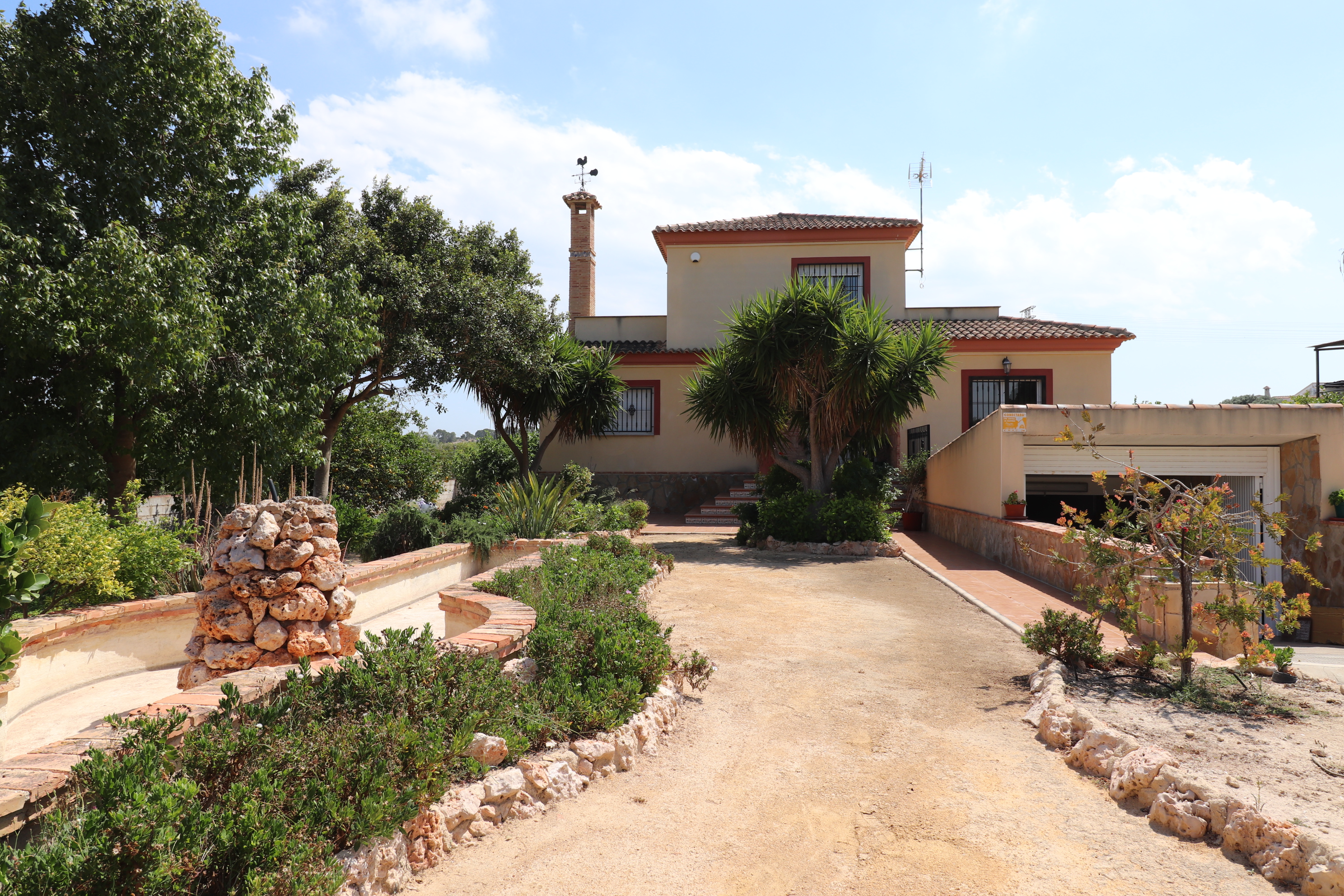 House in Alicante - view 1