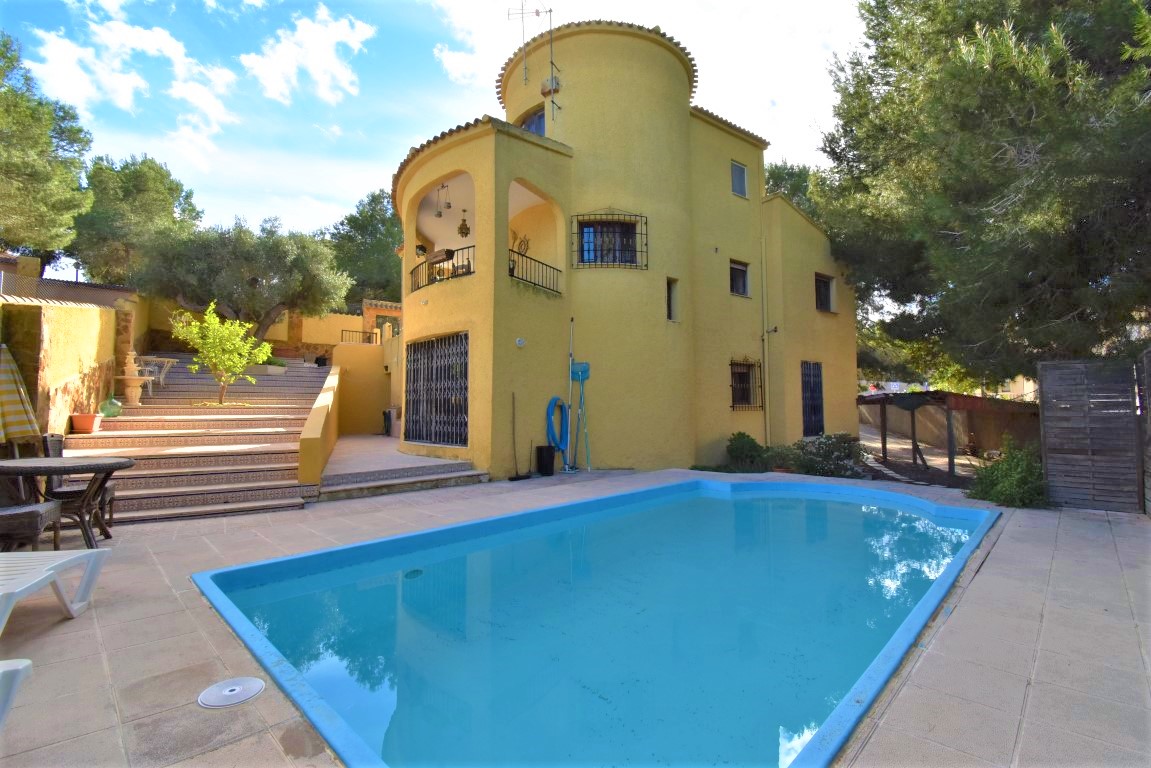 House in Urbanizacion los Balcones - view 1