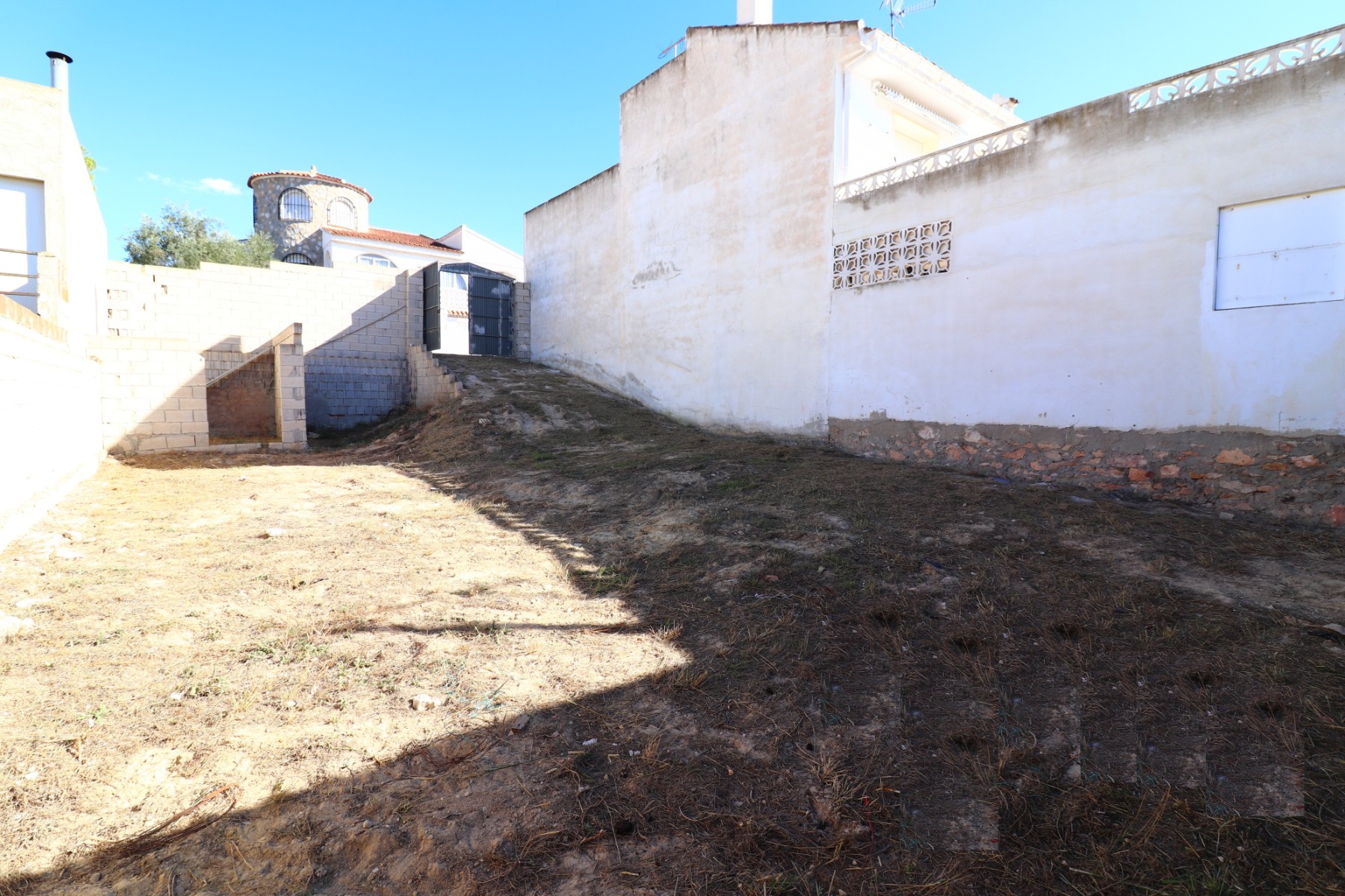 House in Alicante - view 1