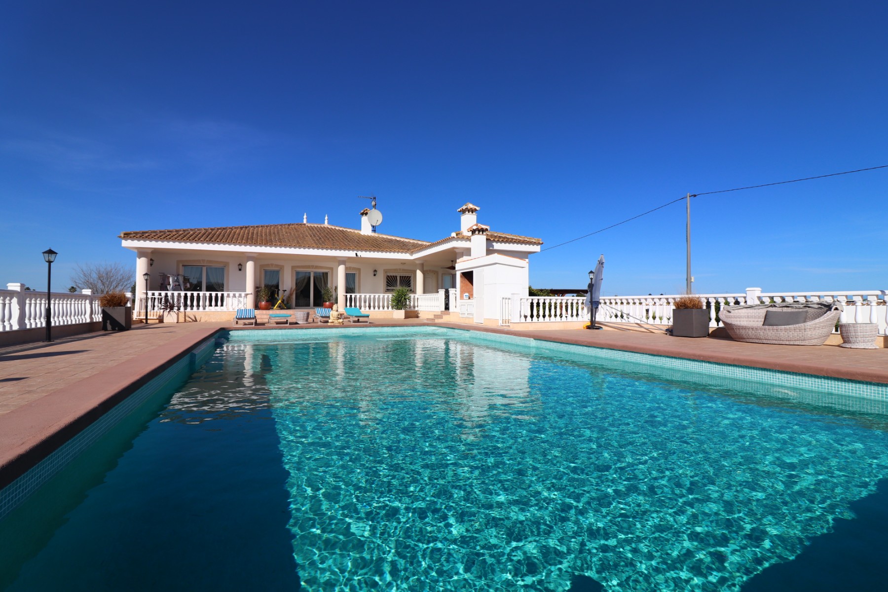 House in Alicante - view 1