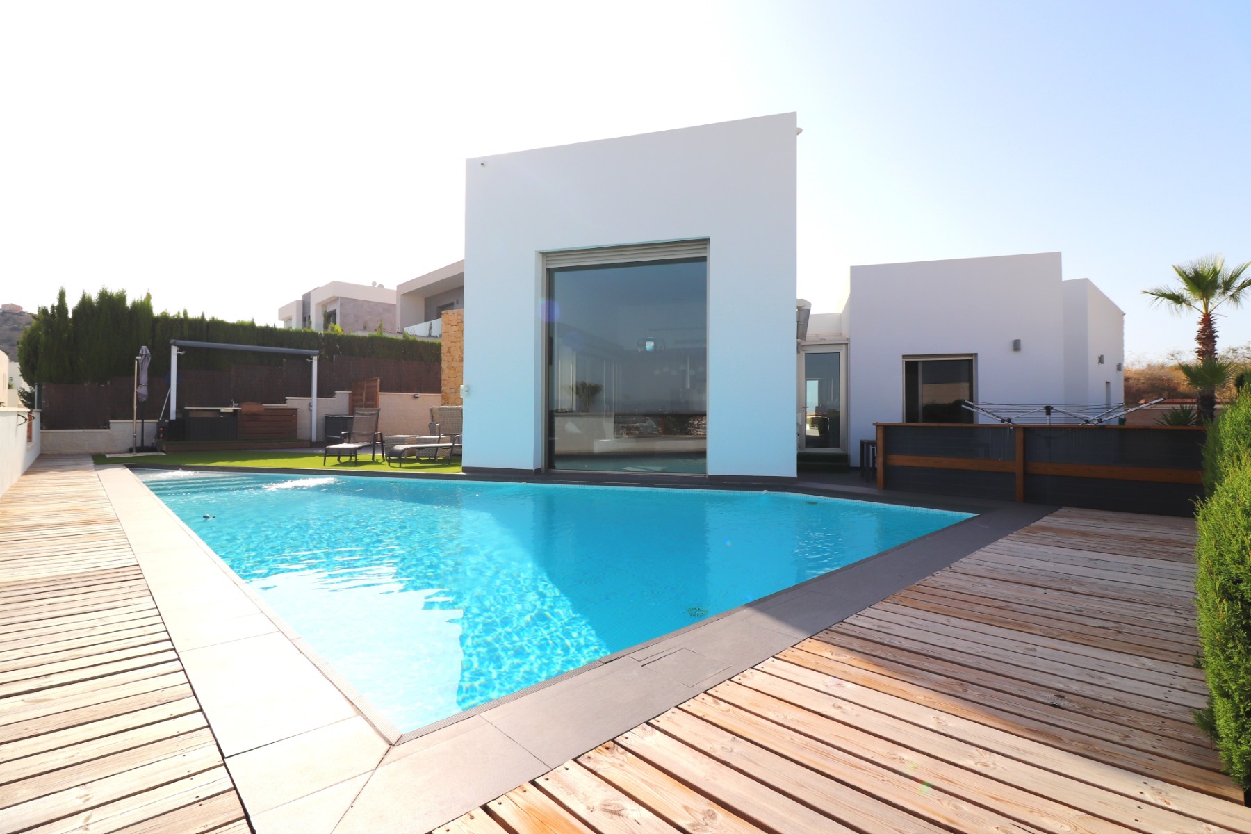 House in Alicante - view 1