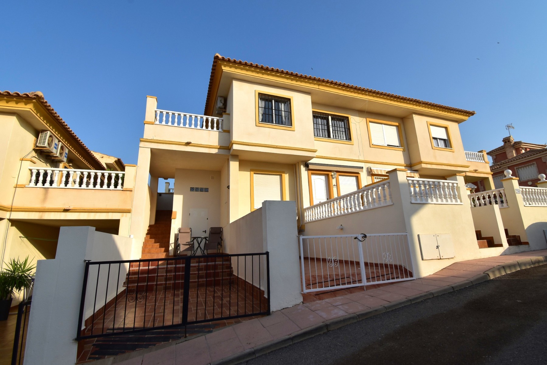 Apartment in Urbanizacion los Balcones - view 1