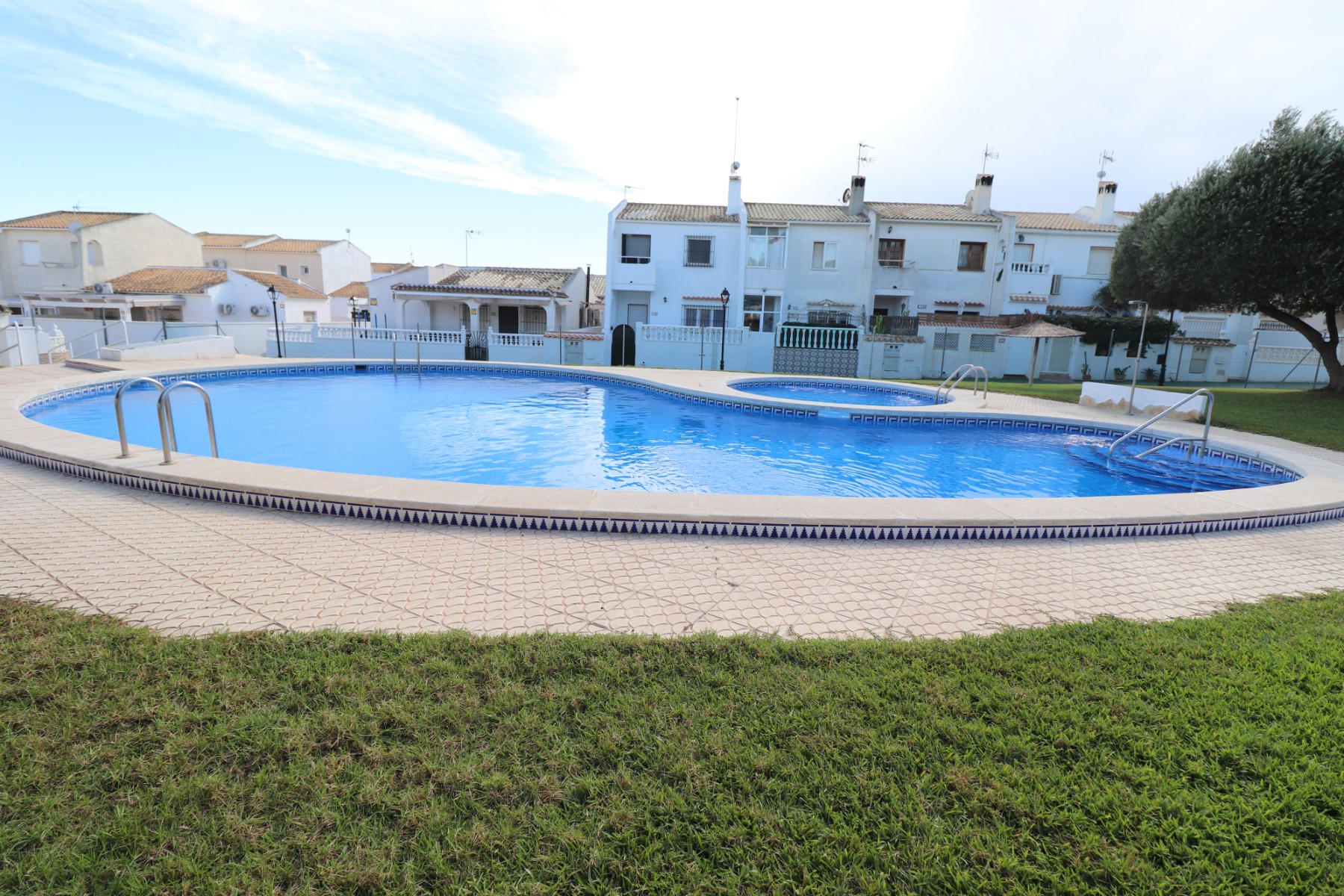 Villa in Urbanizacion los Balcones - view 1