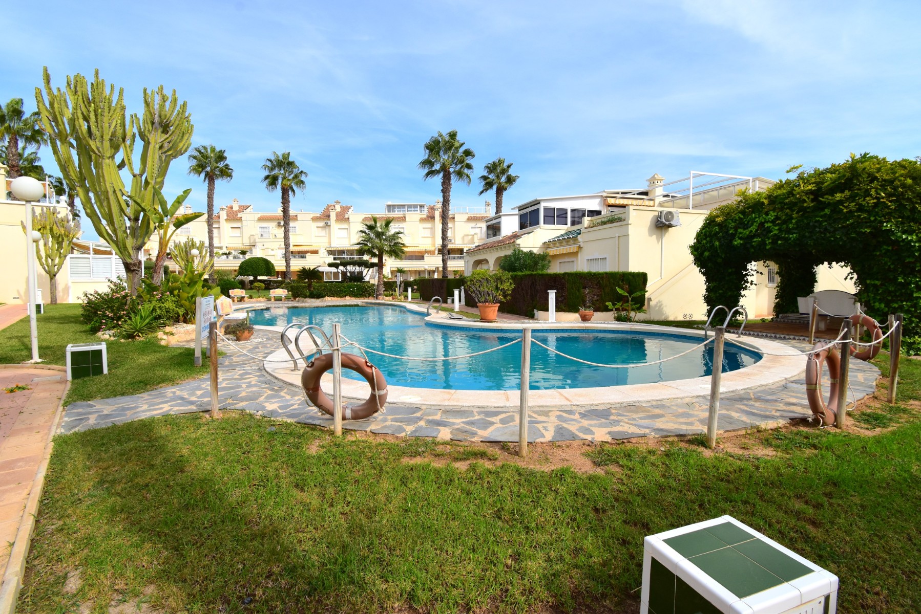 Apartment in La Zenia - view 1