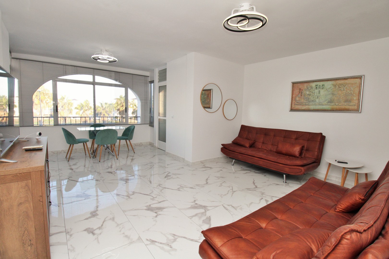 Apartment in Alicante - view 1