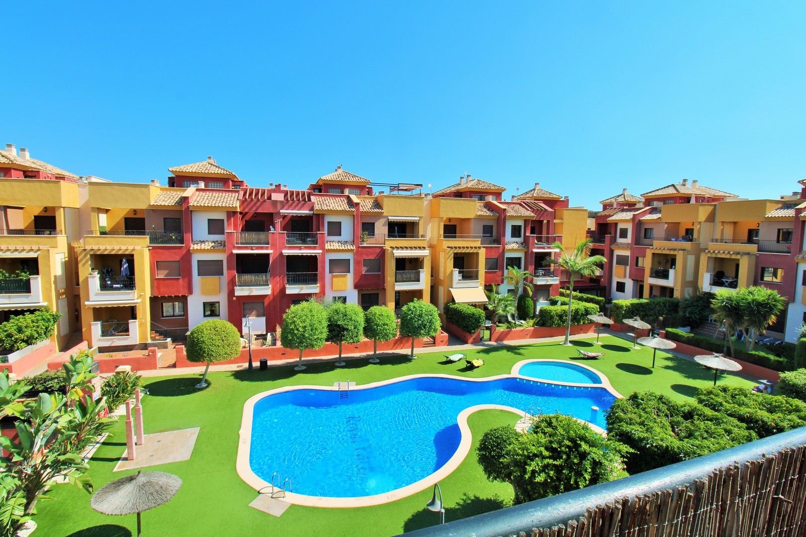 Apartment in Dehesa de Campoamor - view 1