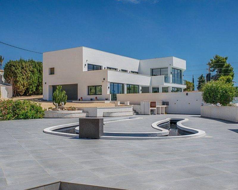 Villa in Altea - view 1