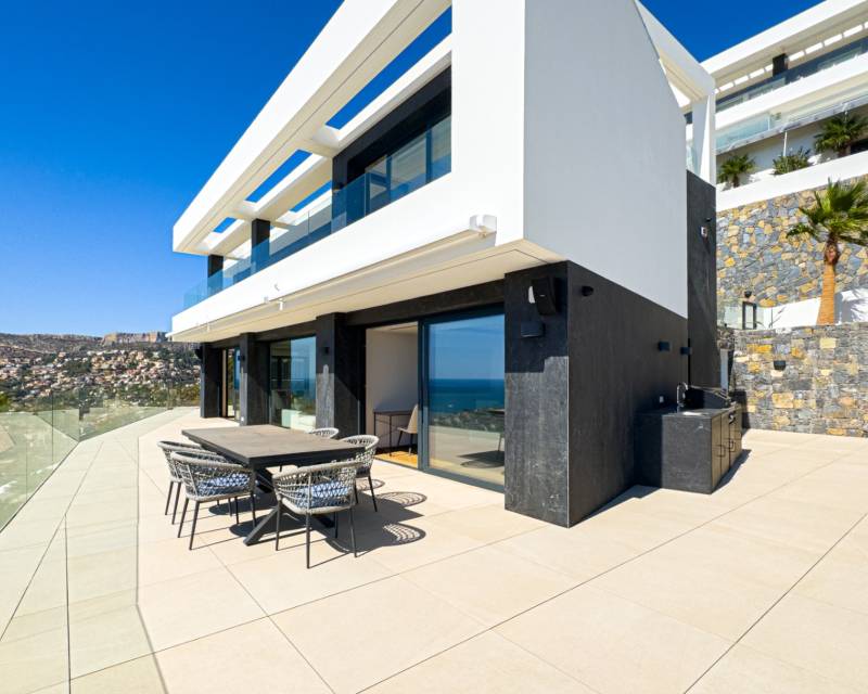 Villa in Calp - view 1