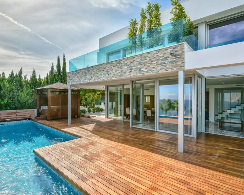 Villa in Calp - view 1