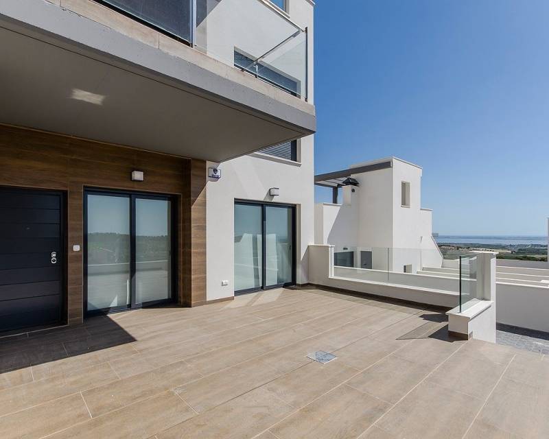 House in San Miguel de Salinas - view 1