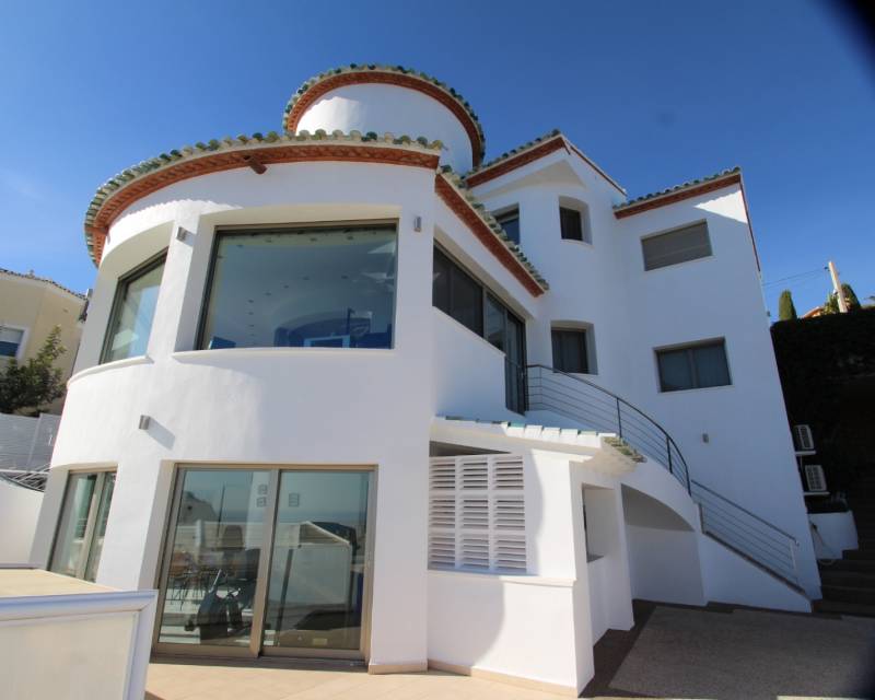 Villa in Calp - view 1