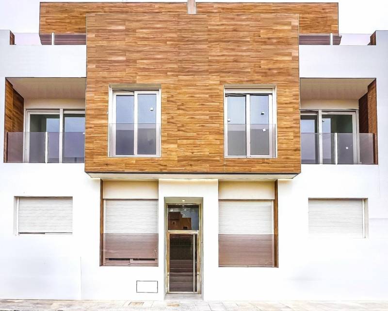 Apartment in Alicante - view 1