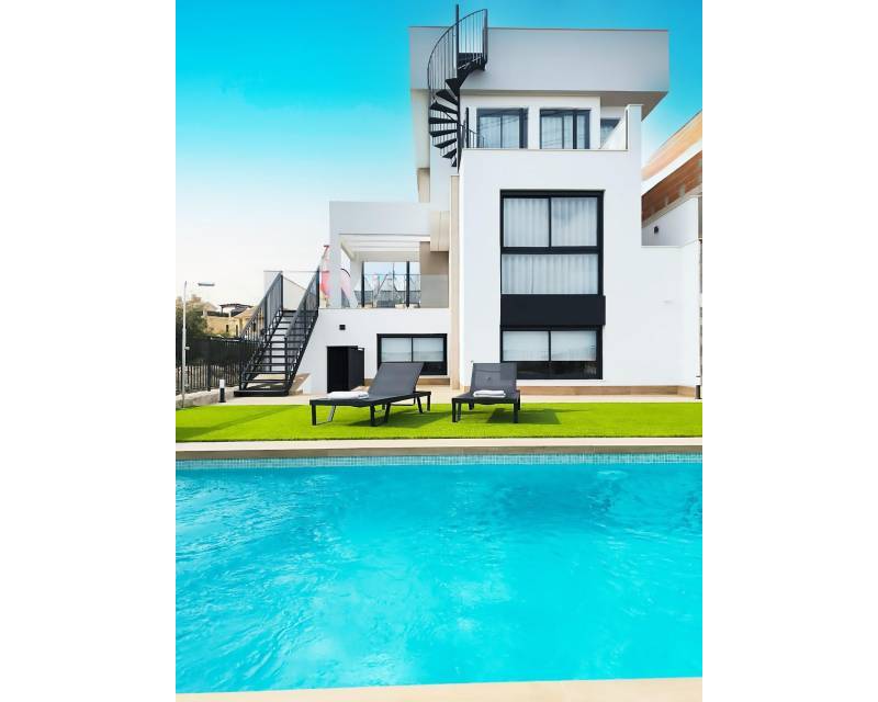 Villa in Alicante - view 1