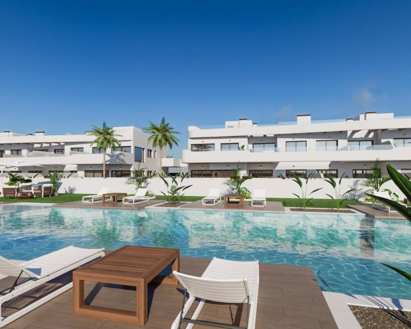 House in Los Alcazares - view 1