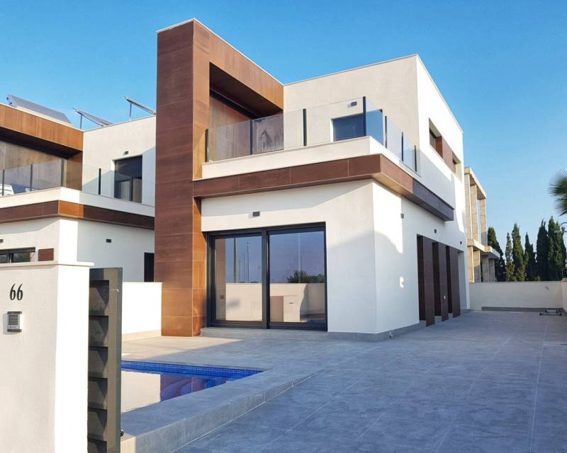 Villa in Daya Nueva - view 1