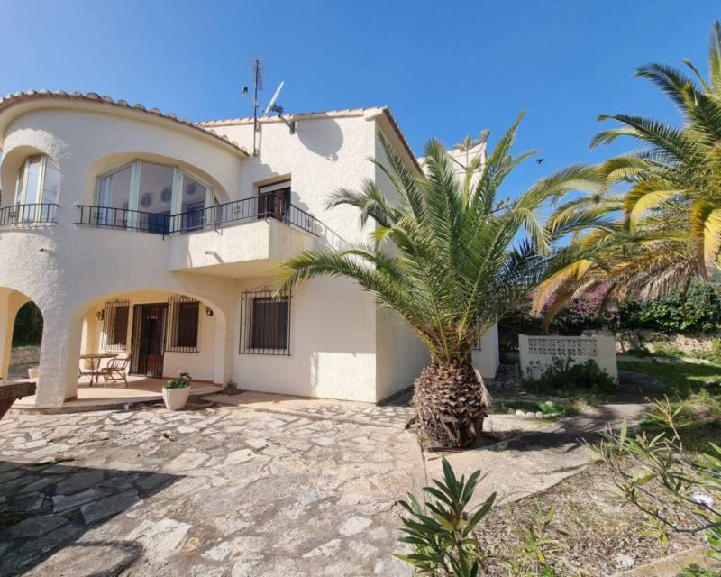 Villa in Calp - view 1