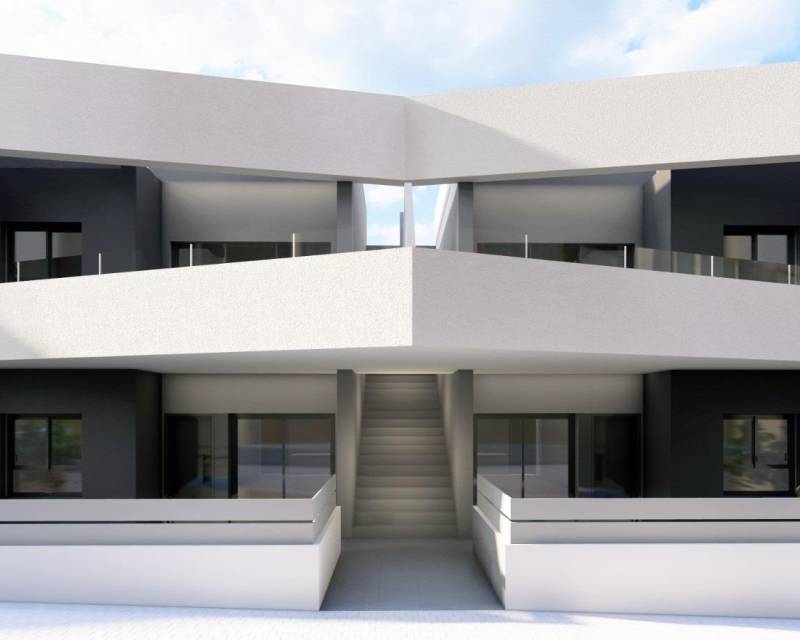 House in San Miguel de Salinas - view 1