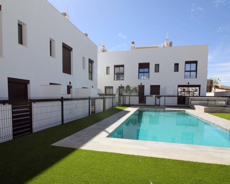 Villa in El Mojon - view 1