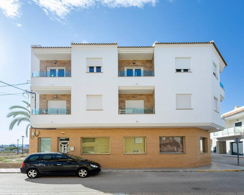 Apartment in Jacarilla - view 1