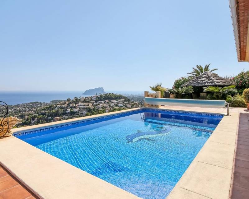 Villa in Moraira - view 1