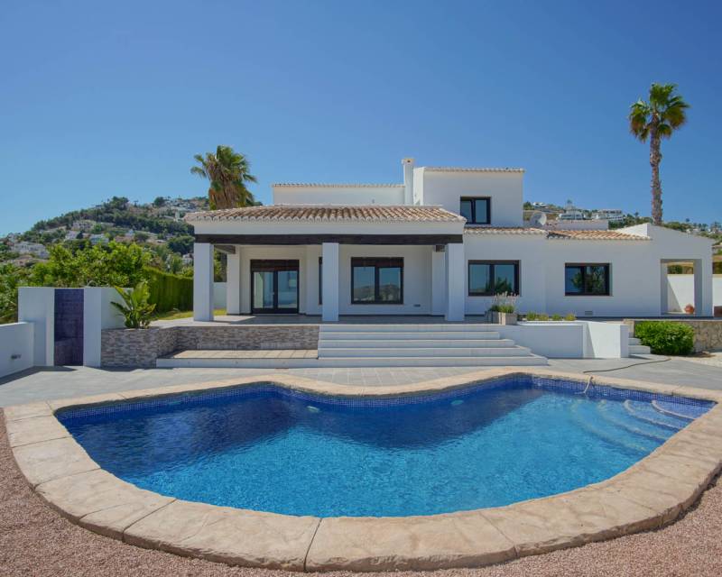 Villa in Moraira - view 1