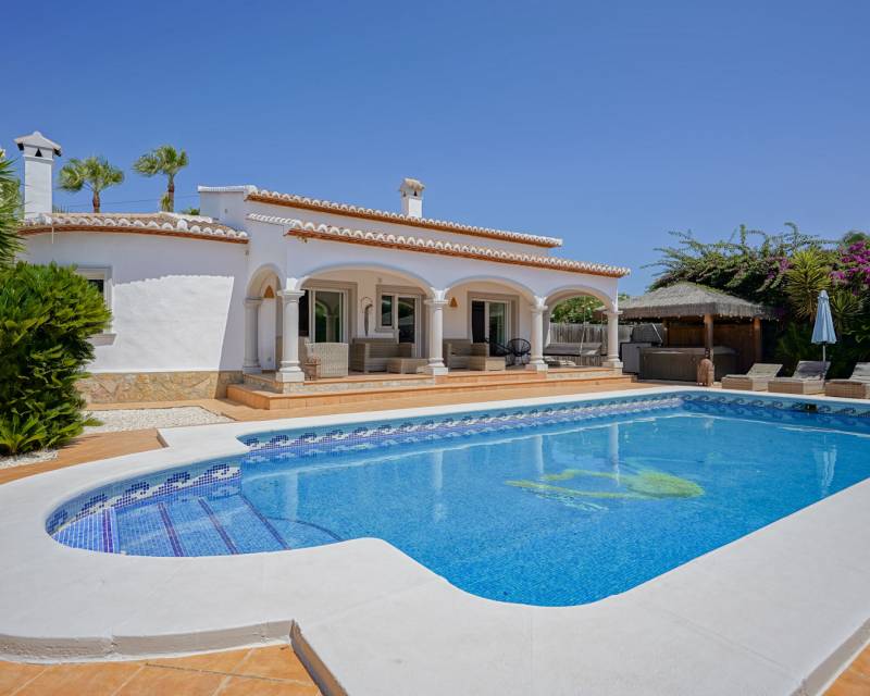 Villa in Javea - view 1