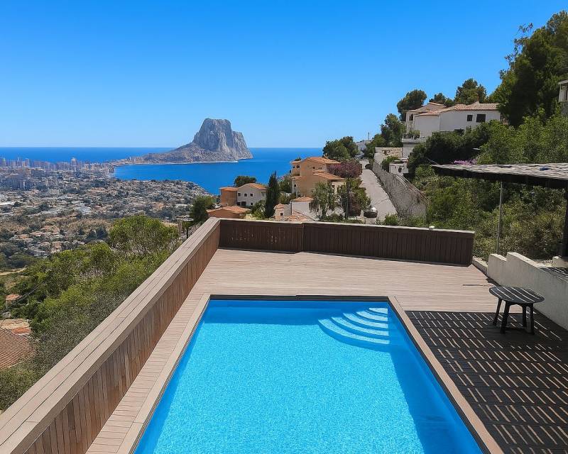 Villa in Calp - view 1