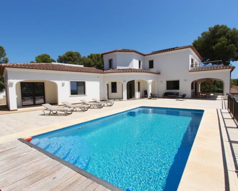 Villa in Moraira - view 1