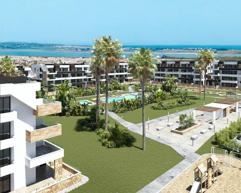 Apartment in Torrevieja - view 1