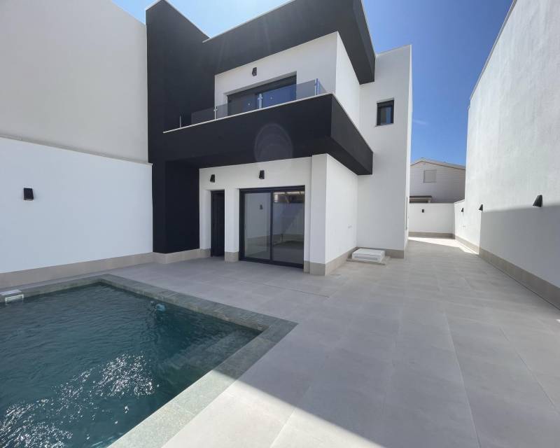 Villa in Heredades - view 1