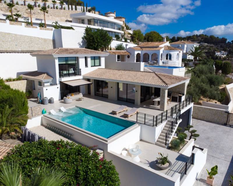 Villa in Benissa - view 1