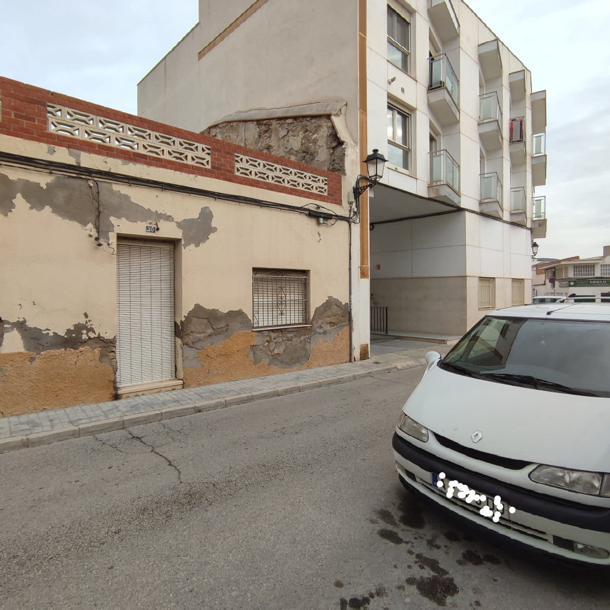 House in A Pasaxe - view 1