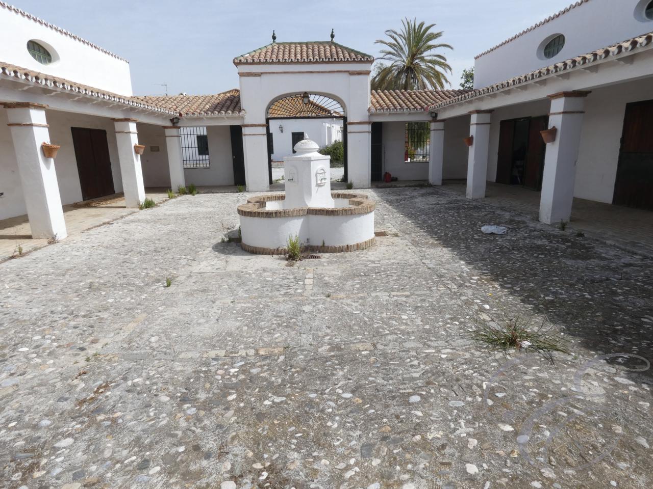 House in Almayate Bajo - view 1