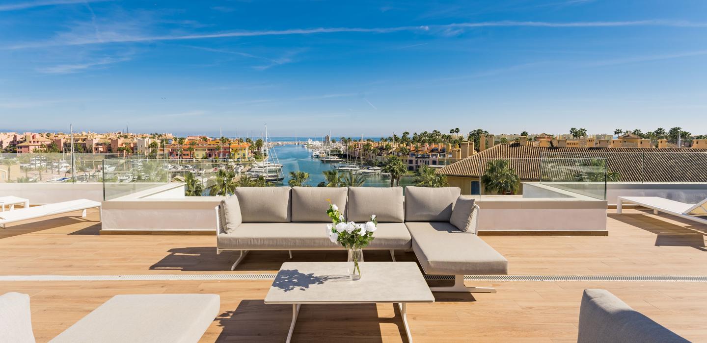 Penthouse in Sotogrande - view 1