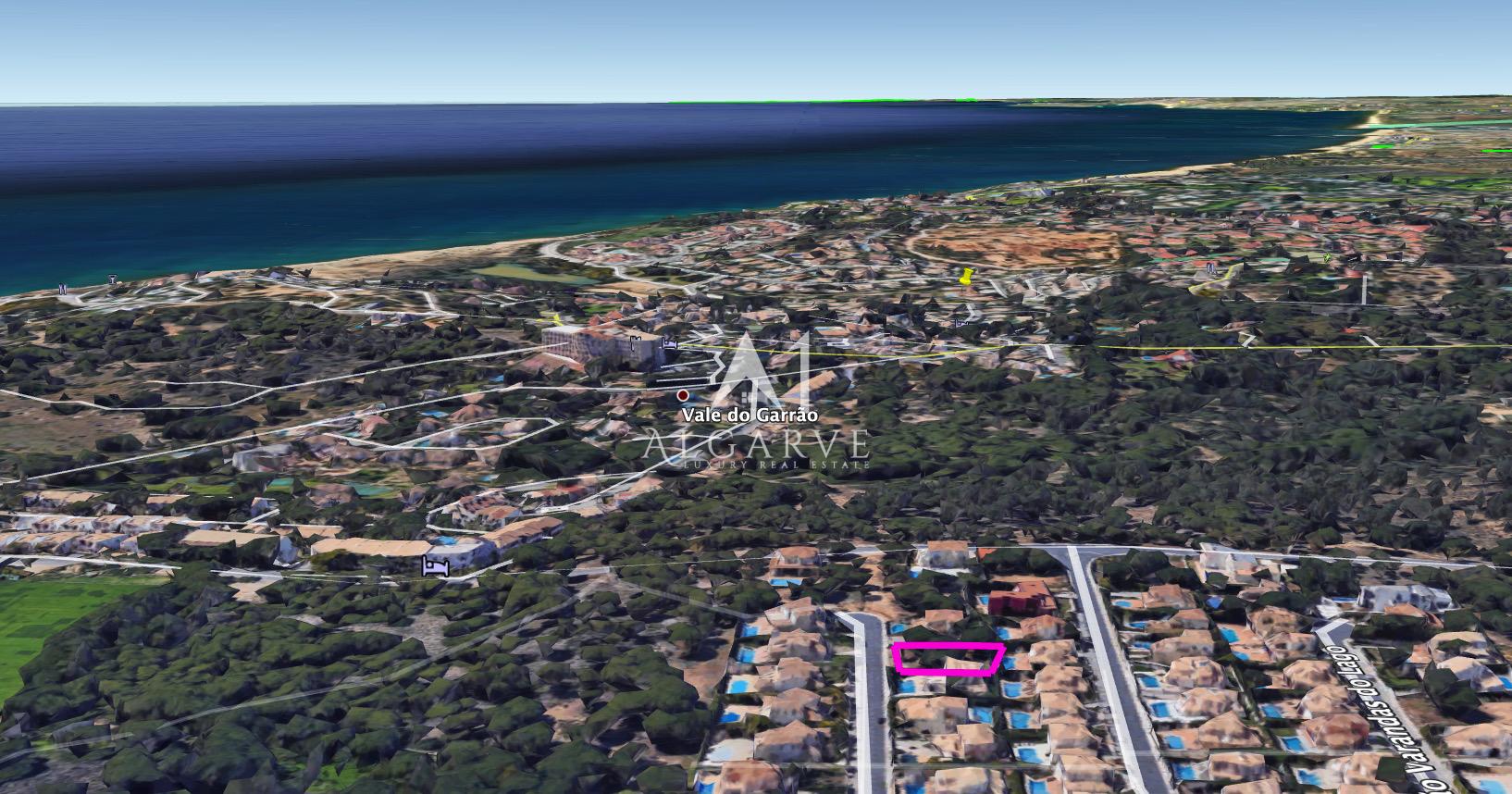 Land in Almancil - view 1