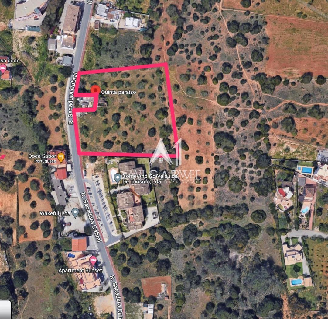 House in Almancil - view 1