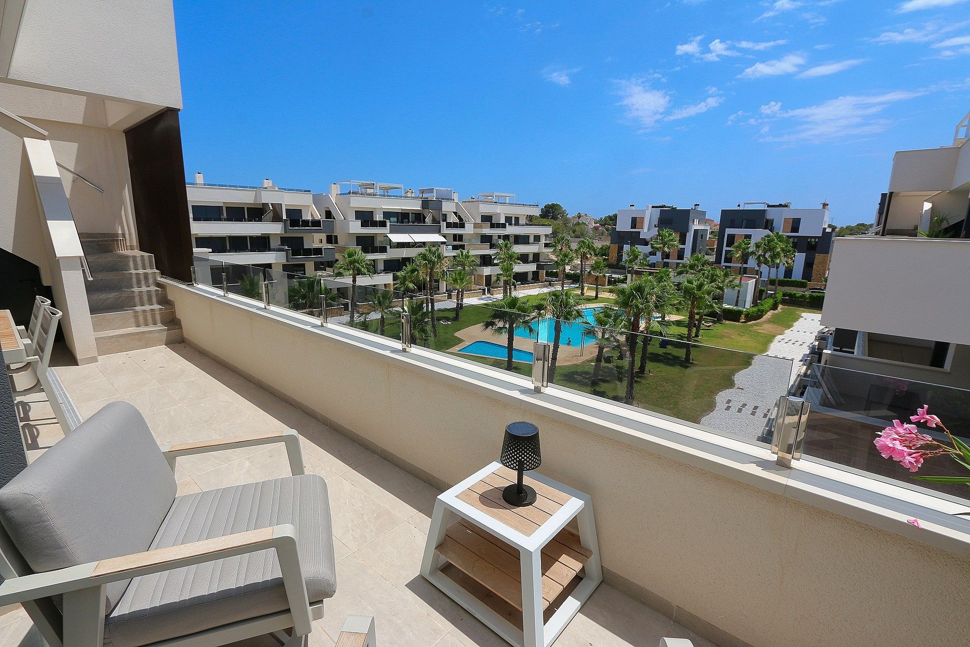 Penthouse in Punta Prima - view 1