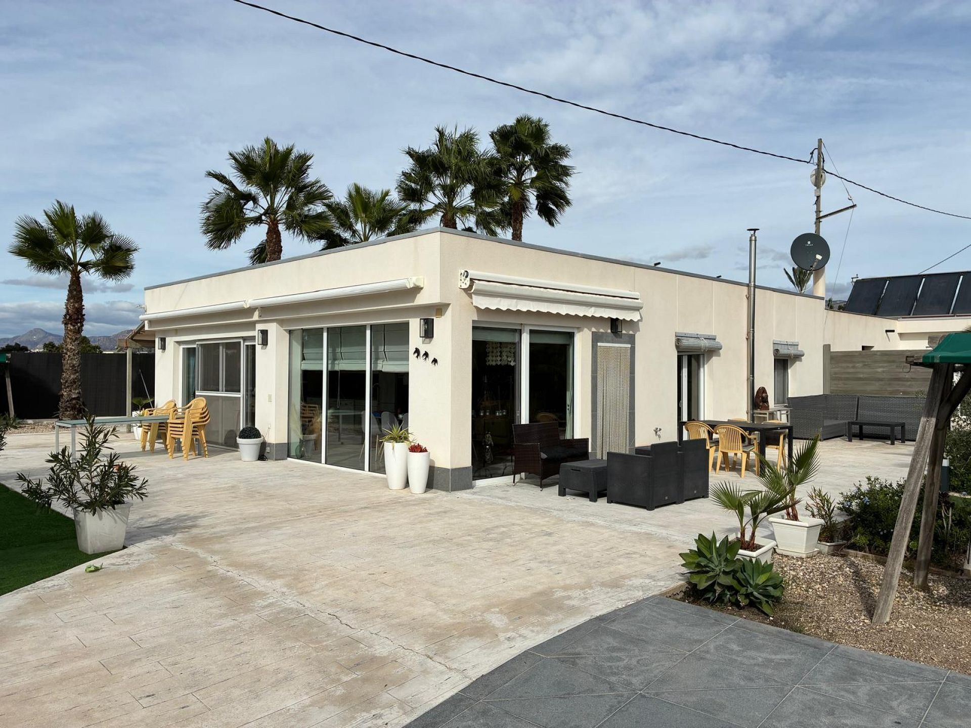 House in La Erica - view 1