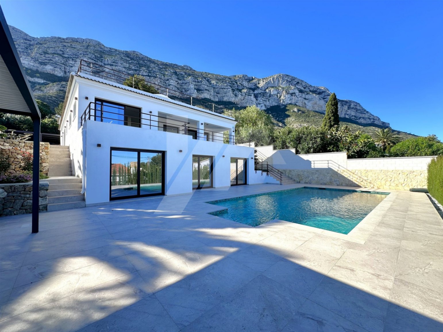 Villa in Denia - view 1