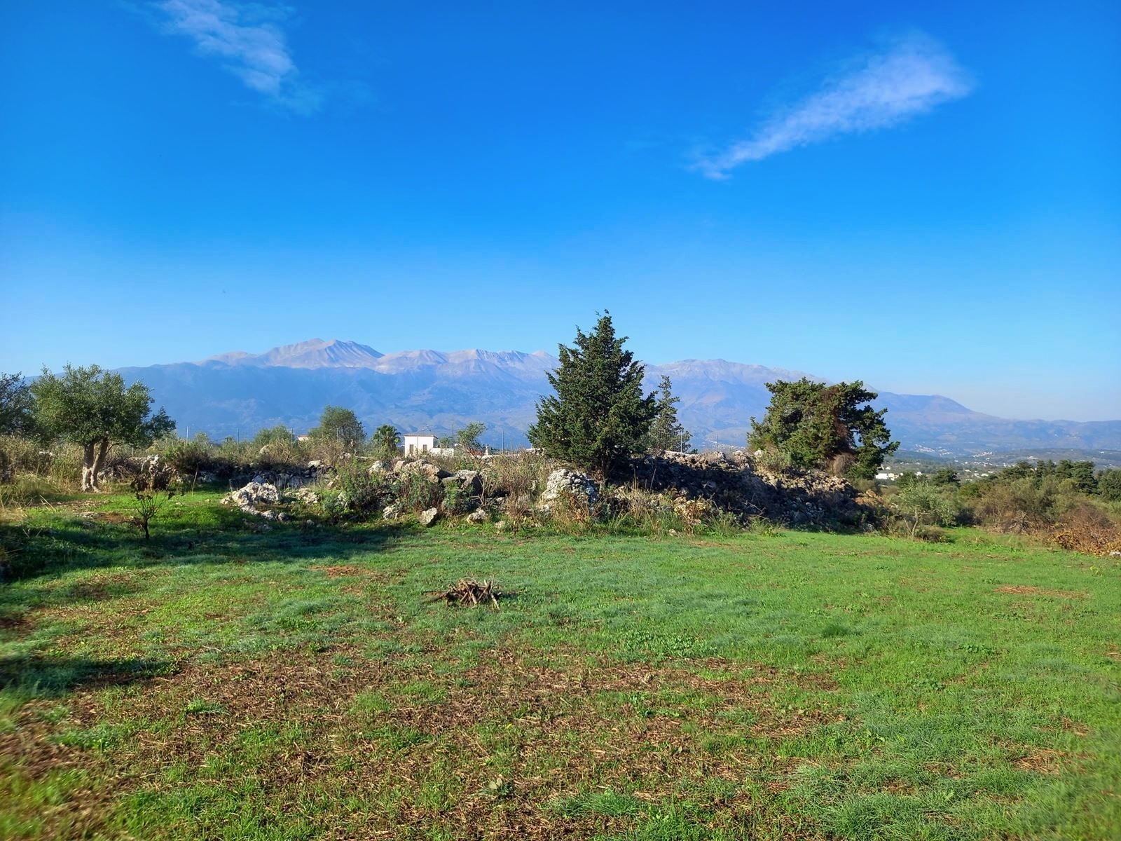 Land in Vafes - view 1